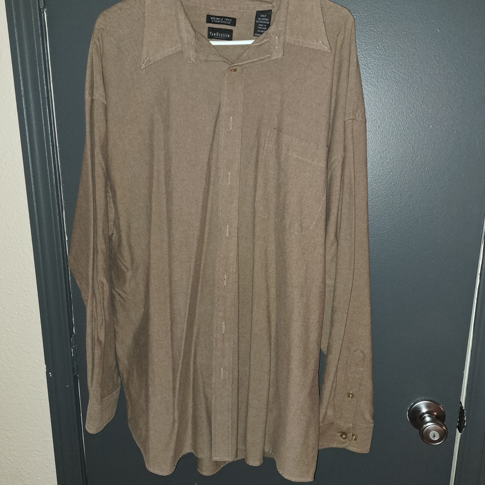 Van Heusen Men's Casual Tan Button Down Shirt